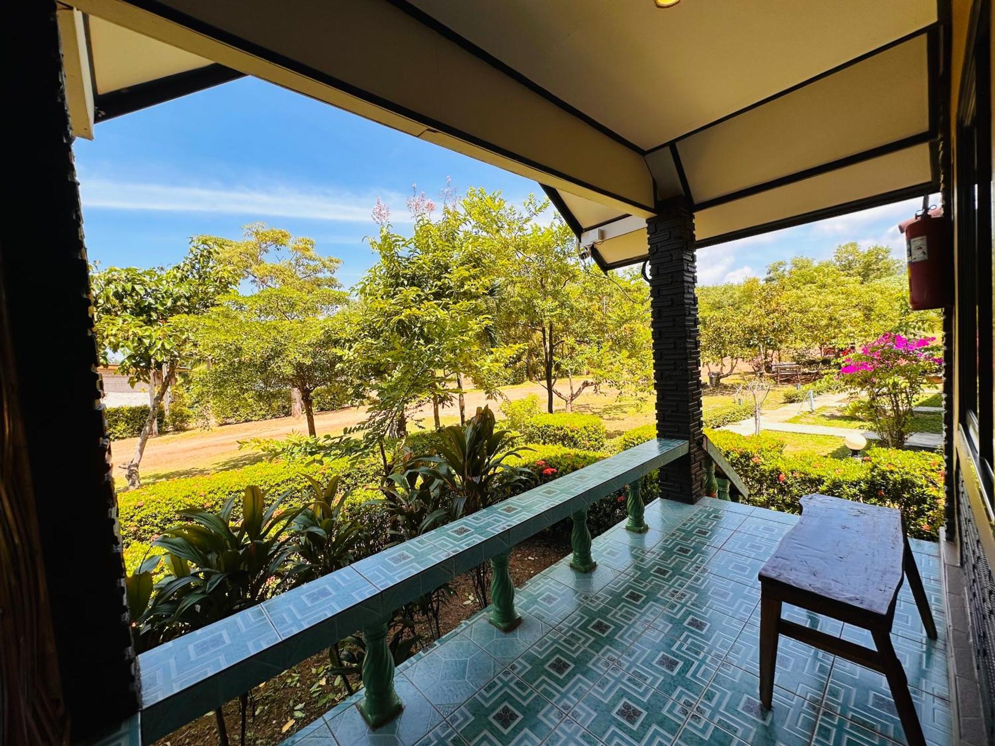 Lanta Queen Resort Ko Lanta Exterior foto